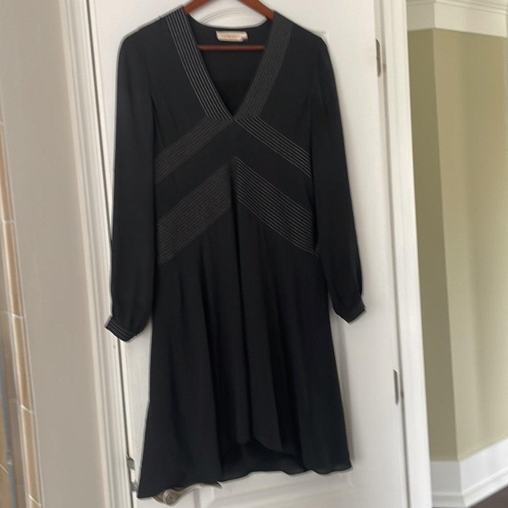 EUC TORY BURCH SZ 4 dress 100% silk!